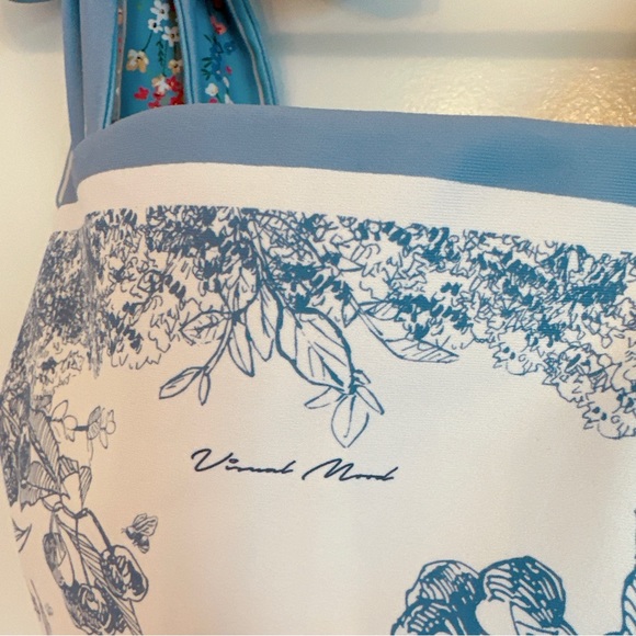 GRACE REVERSIBLE TIE-SHOULDER ONE PIECE SWIMSUIT - Picture 8 of 12